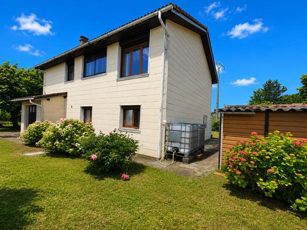 MAISON LAROQUE D'OLMES   2 LOGEMENTS  POSSIBLES