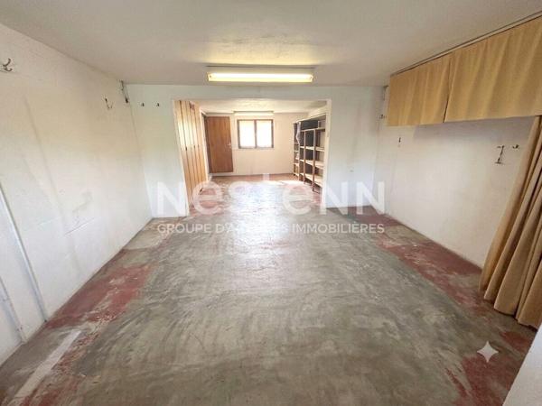MAISON LAROQUE D'OLMES   2 LOGEMENTS  POSSIBLES