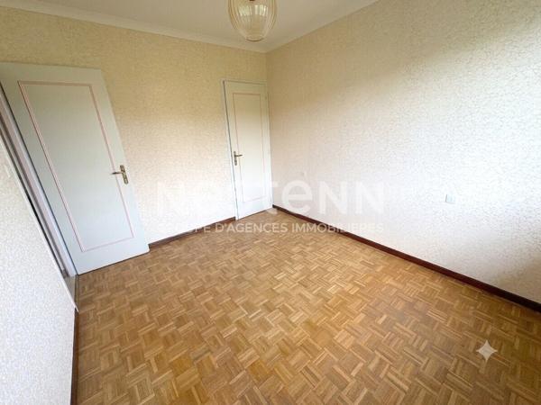 MAISON LAROQUE D'OLMES   2 LOGEMENTS  POSSIBLES