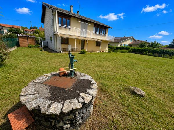 MAISON LAROQUE D'OLMES   2 LOGEMENTS  POSSIBLES