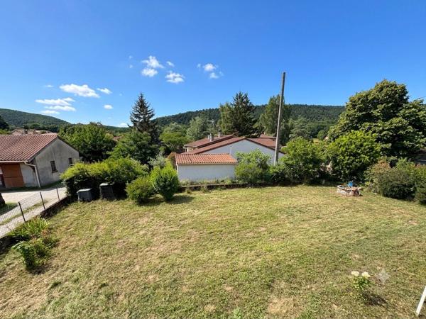 MAISON LAROQUE D'OLMES   2 LOGEMENTS  POSSIBLES