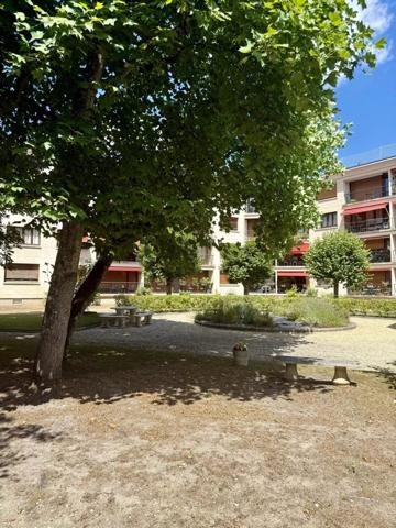 Vente Appartement 3 pièces 78 m2 à Fontainebleau