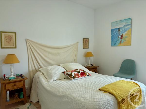 Maison à vendre  5 pièces - 98 m 2   ST JEAN DE LUZ  - 64