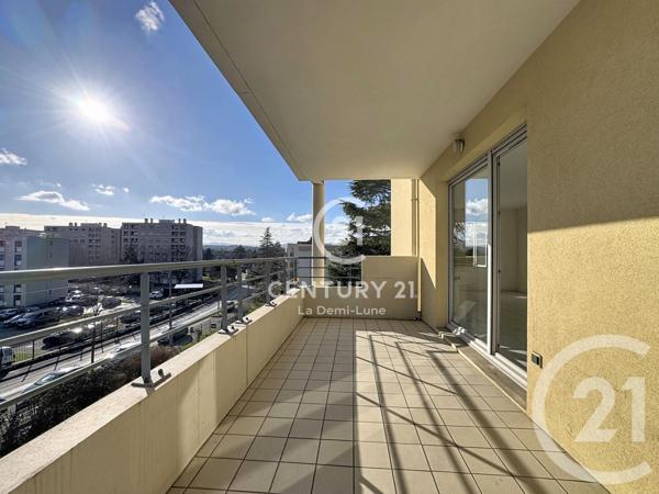 Appartement T4 à vendre  4 pièces - 88,95 m2 TASSIN LA DEMI LUNE - 69