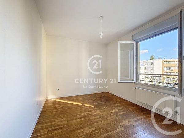 Appartement T4 à vendre  4 pièces - 88,95 m2 TASSIN LA DEMI LUNE - 69