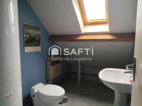 MAISON SUR UN BEAU TERRAIN DE 6829m² ARBORE FLEURI