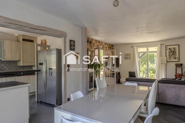 Andeville, plain-pied, terrain arboré 1652 m²