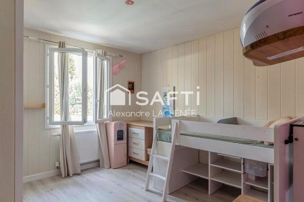 Andeville, plain-pied, terrain arboré 1652 m²
