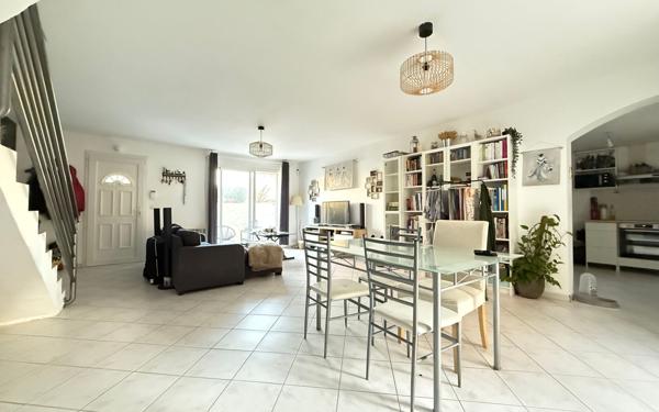 Maison à vendre    4 pièces •  Miramas