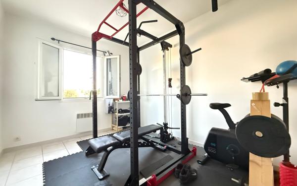 Maison à vendre    4 pièces •  Miramas