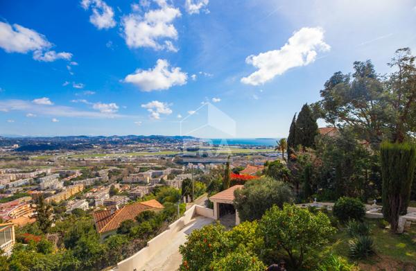 Maison Mandelieu La Napoule 7 pièce(s) 210 m2