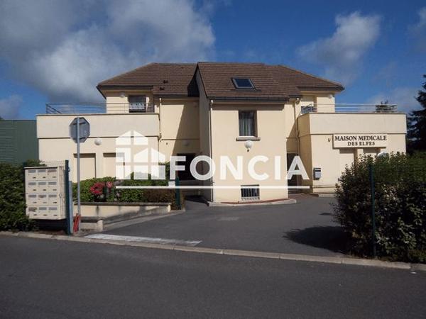 Location Local commercial 1 pièce 22.6 m² - 37 Rue du Général Empain Bouffemont 95570