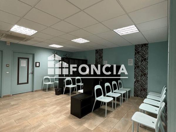 Location Local commercial 1 pièce 22.6 m² - 37 Rue du Général Empain Bouffemont 95570