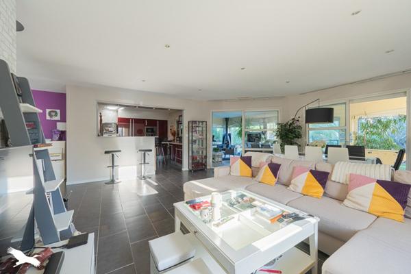 Maison à vendre |  Aussonne |  7 pièces | 238 m²