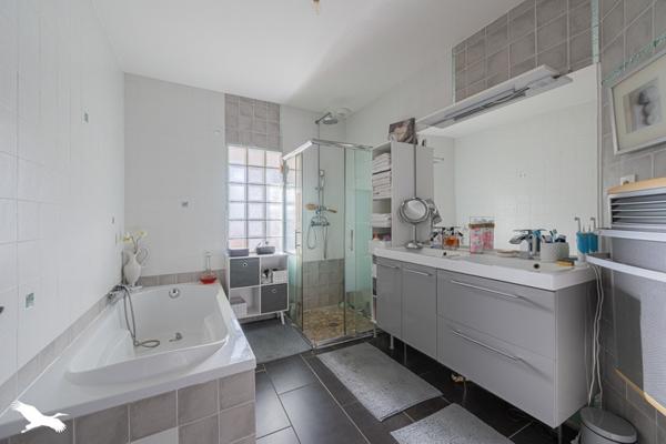 Maison à vendre |  Aussonne |  7 pièces | 238 m²