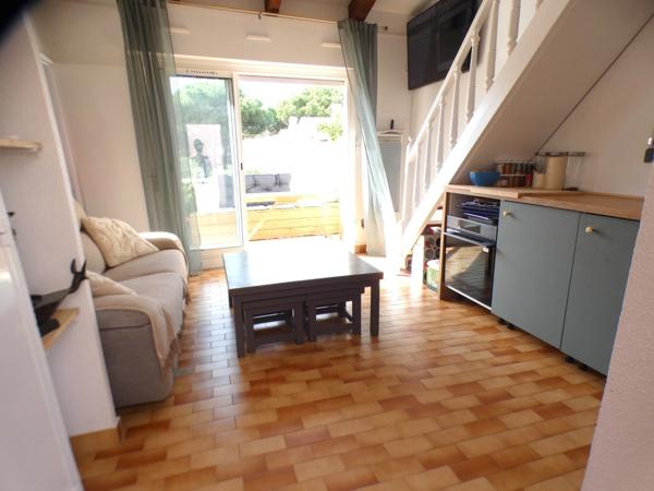 Pinède. Appartement 2 pièces mezzanine