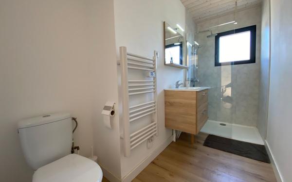 Maison à vendre    6 pièces •  Les Mathes