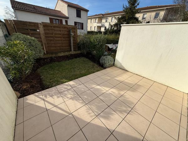 Location Appartement T2 avec Jardinet et parking