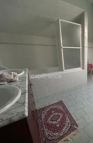 Maison à vendre 143m2 4 chambres Bléneau 89