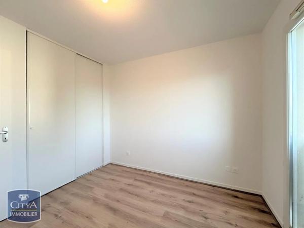 Maison à louer 4 pièces 85.94m² Libourne (33500)