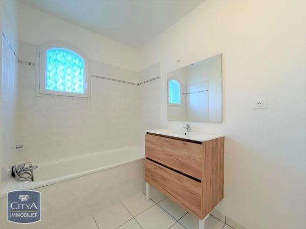 Maison à louer 4 pièces 85.94m² Libourne (33500)