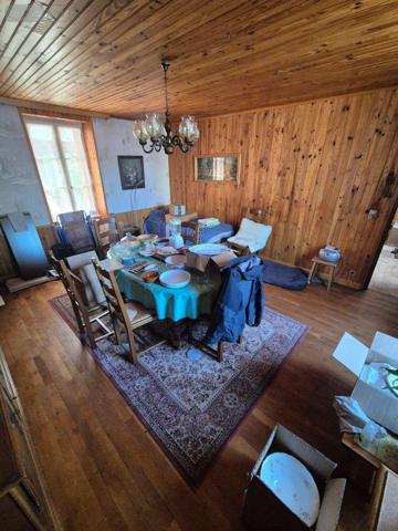 Maison à vendre à Neuvy-Saint-Sépulchre dans l'Indre (36230), ref : CG/386