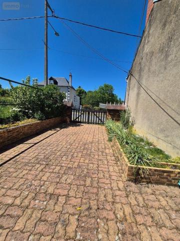 Maison à vendre à Neuvy-Saint-Sépulchre dans l'Indre (36230), ref : CG/386