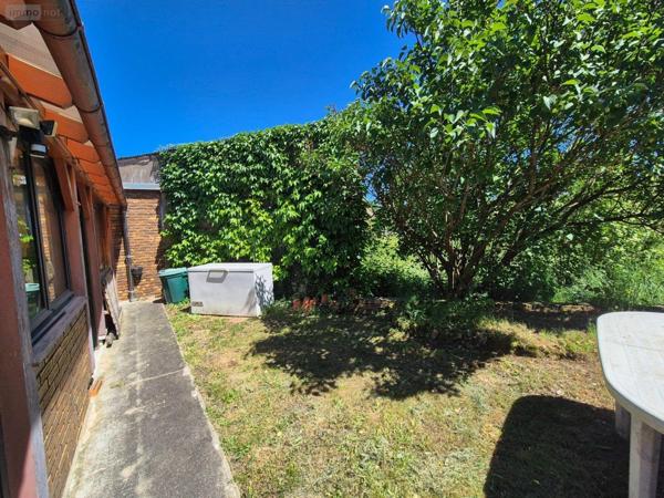 Maison à vendre à Neuvy-Saint-Sépulchre dans l'Indre (36230), ref : CG/386