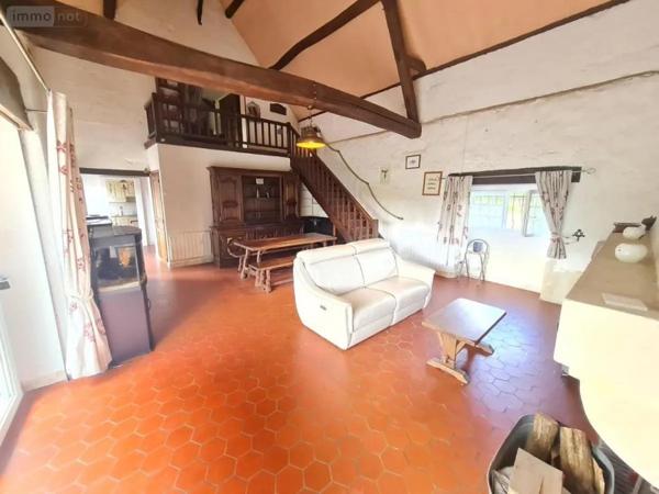 vallée de Ronsard, Longère de charme avec piscine, ancienne dépendance de manoir