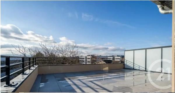 Appartement à vendre  4 pièces - 81 m 2   DARDILLY  - 69