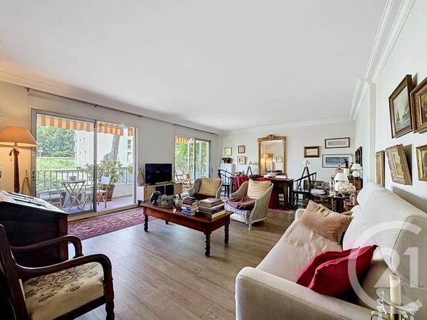Appartement à vendre  4 pièces - 81 m 2   DARDILLY  - 69