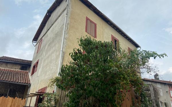 Maison à vendre    6 pièces • 141,56 m2 Limoges