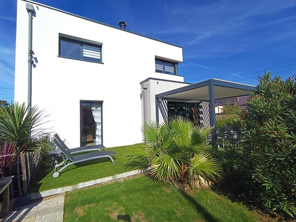 A vendre maison contemporaine 5 pieces Saint-Ave aux portes de Vannes !