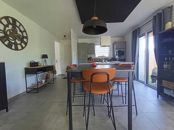 A vendre maison contemporaine 5 pieces Saint-Ave aux portes de Vannes !