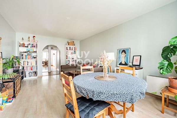 APPARTEMENT 3 PIECES AVEC CAVE ET PARKING