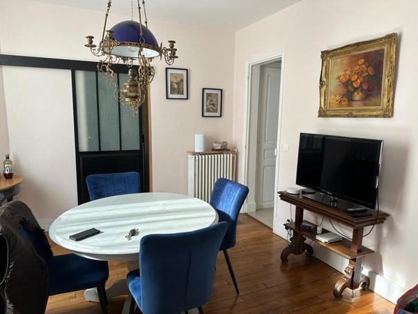 Maison de ville non mitoyenne, 5 pièces, 2 chambres, garage
