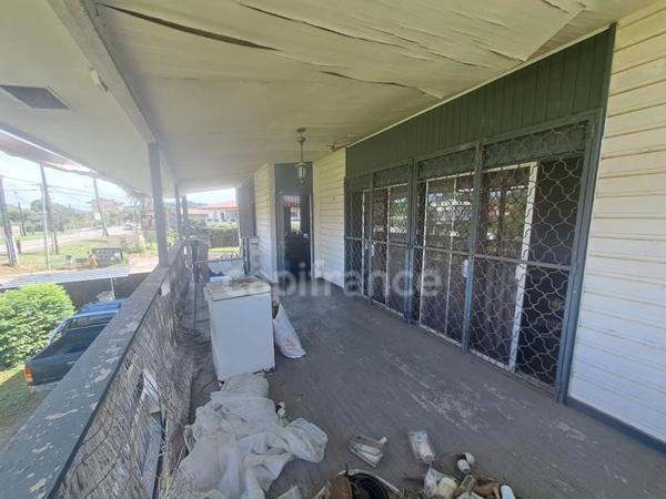 Maison à vendre 5 pièces (973)