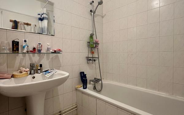 Appartement à vendre    2 pièces • 41,02 m2 Massy