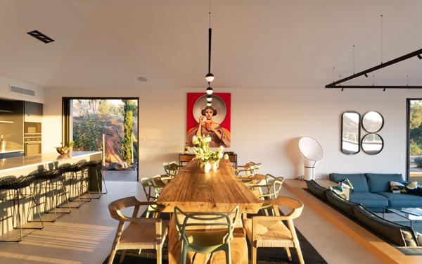 Maison à vendre    6 pièces •  Zonza