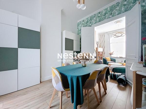 Maison Douai 5 pièce 124 m², 3 chambres, cour. Proximité de la porte d'Arras. 217 900 euros.