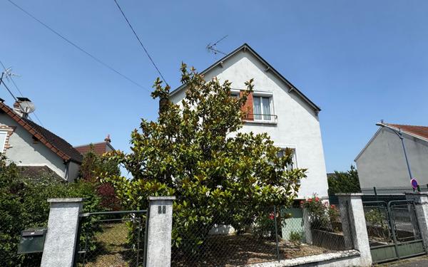 Maison à vendre    5 pièces •  Fleury-les-Aubrais