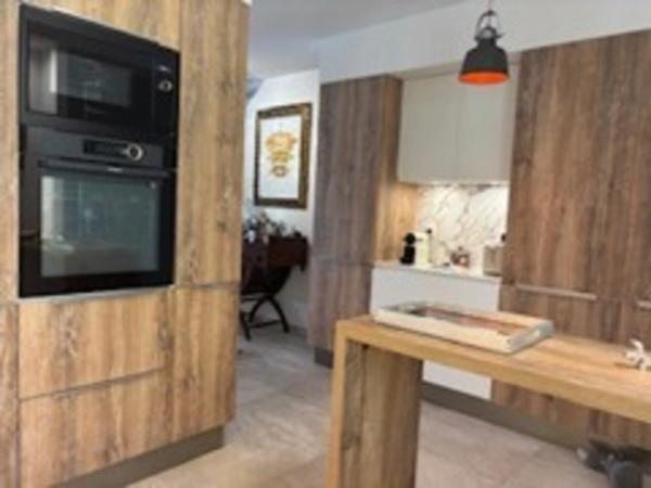 A VENDRE - TRIPLEX PRESTIGE – RÉNOVÉ – VUE MER INCROYABLE – ACCÈS PLAGE À PIED - SAINT FRANCOIS