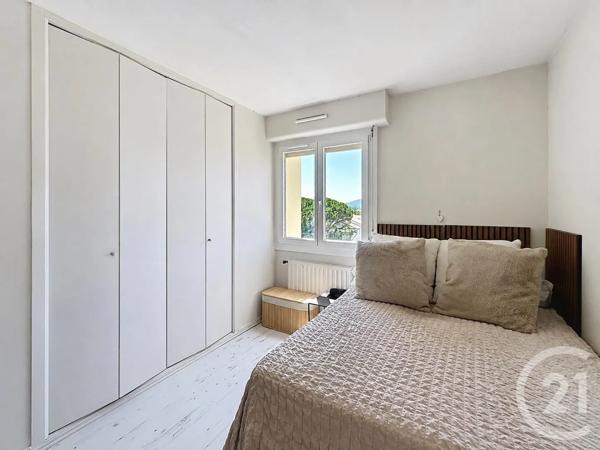 Appartement T3 à vendre  3 pièces - 58,32 m 2   ALES  - 30