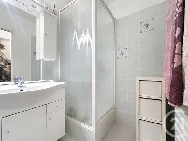 Appartement T3 à vendre  3 pièces - 58,32 m 2   ALES  - 30