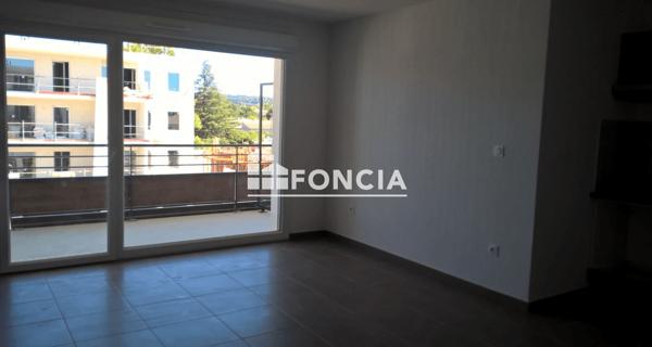 Location Appartement 2 pièces 43.63 m² - Morières-lès-avignon 84310
