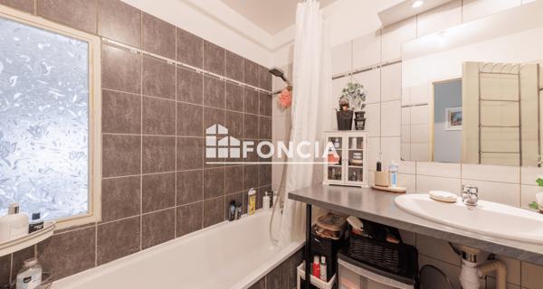 À vendre Appartement 2 pièces 64 m² - Riom 63200