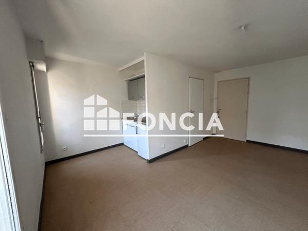 Location Studio 22.85 m² - 5 RUE CHARLES BRUNELIERE Nantes 44100