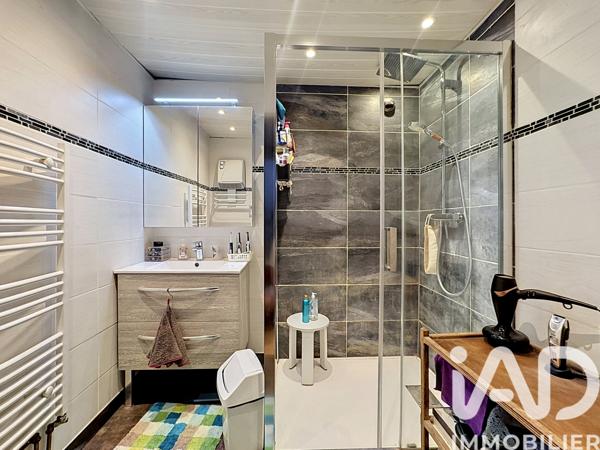 Maison à vendre 6 pièces 260,31 m² Fillinges