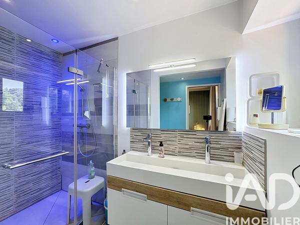 Maison à vendre 6 pièces 260,31 m² Fillinges