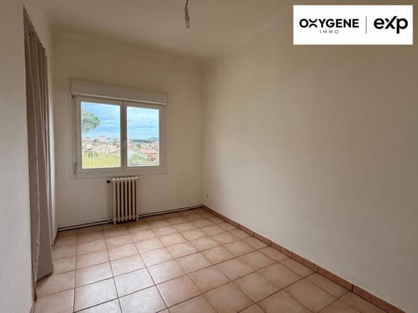 Appartement T4 avec terrasse